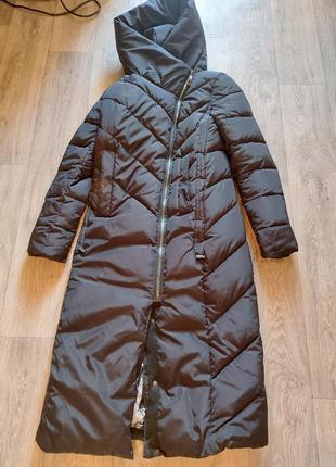 Зимняя куртка, пуховик