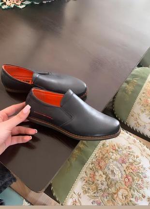 Лоферы кожаные туфли на мальчика черные новые брендовые zara1 фото