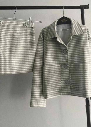 Костюм для девочки - пиджак и юбка / оливка