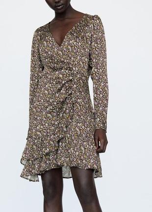 Стильне плаття квітковий принт zara xs/s сукня з  рюшками воланами1 фото