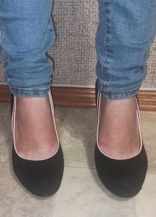 Польские чёрные замшевые туфли на каблуках 37 размера2 фото