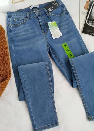 Новые узкие джинсы с высокой посадкой denim co
размер 12 л