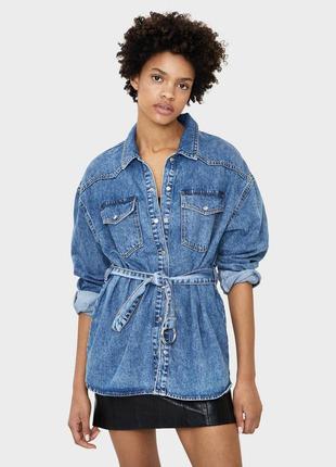 Розпродаж на нову сорочку bershka