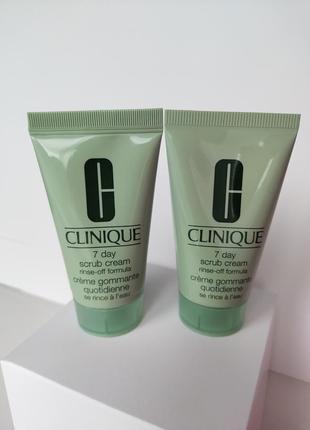 Очищуючий пілінг clinique day scrub cream rinse-off formula відлущувальний скраб