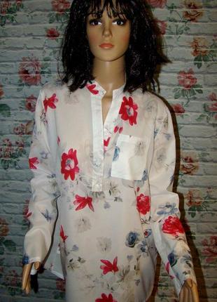 Яскрава ніжна блуза у квітковий принт (р.xl)