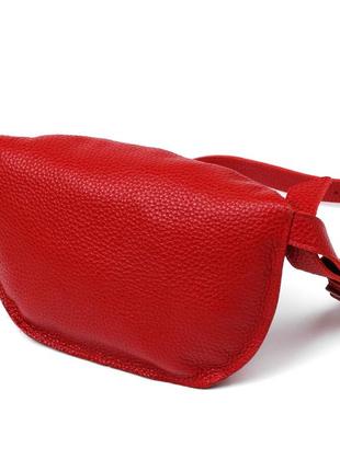 Женская кожаная сумка на пояс shvigel 16372 красный2 фото