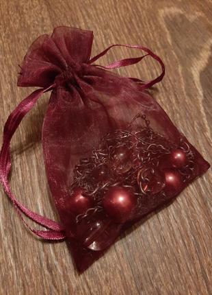 Красиві довге намисто під старовину.