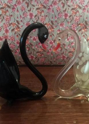 Статуэтки лебеди стеклянные