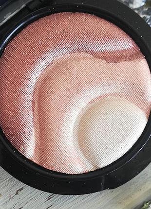 Брoнзер-хайлайтер для лица mac mineralize skinfinish poudre de finition
