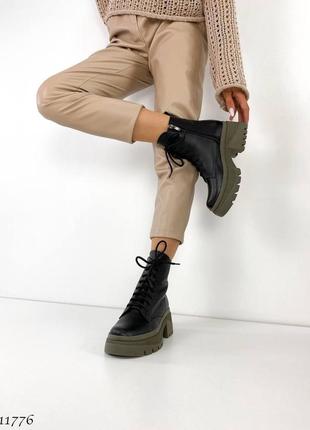 Стильні жіночі шкіряні черевики чорного кольору, трендові жіночі чоботи на шнурівці демісезон5 фото