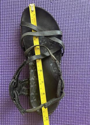 Merrell 38р женские босоножки трекинговые сандалии кожаные2 фото