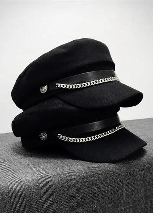 Кепі з ланцюжком, жіноча кепка демісезонна осінь-зима, картуз фуражка фетрова шапка тепла кашемір берет