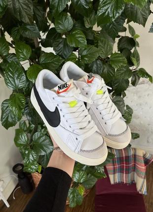 Мужские кроссовки nike blazer low '77 jumbo white black 41-433 фото