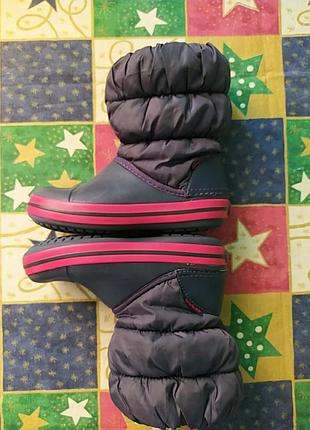 Черевички crocs.