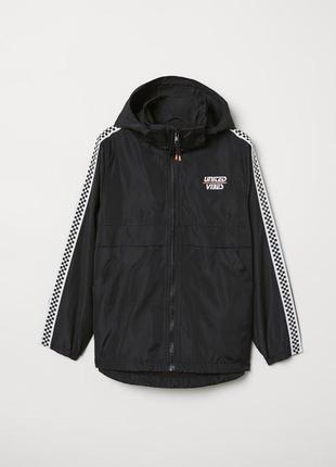 Классная ветровка на флисовой подкладке h&m