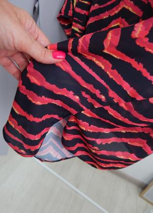 Красива блуза із принтом вільного крою оверсайз із об'ємними рукавами сток нова5 фото