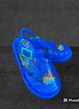 Босоніжки. сандалі. сабо. аквашузи