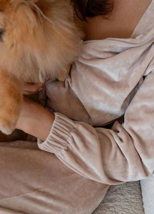 Спортивний костюм укорочена кофта на замку і штани, плюшевий спортивний костюм, велюровий костюм для дому кофтинка і штанці4 фото