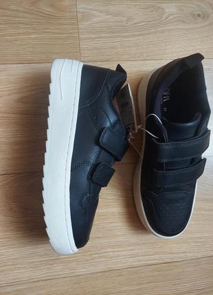 Кросівки zara 37 розмір