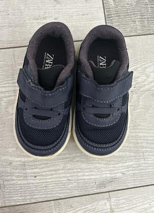 Кеди zara