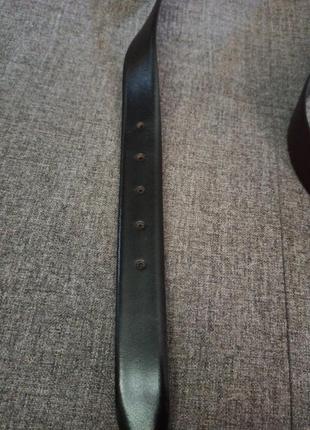 Красивый двухсторонний (чёрный коричневый) кожаный ремень