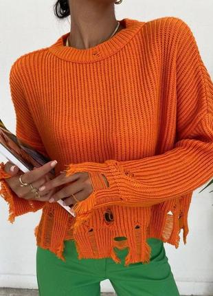 Стильный красивый свитер рванка рваный свитер5 фото