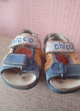 Босоножки "chicco"