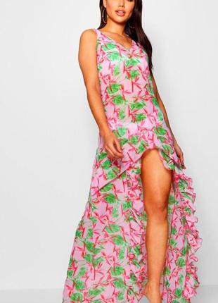 Супер пляжное платье макси с вырезом в цветочный принт boohoo