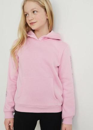 Фирменная худи c&a