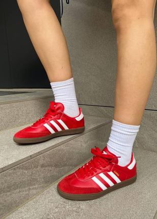 Высокое качество! женские кроссовки adidas samba red5 фото