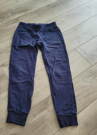 Спортивные штаны