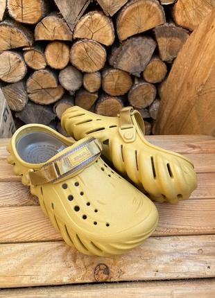 Мужские кроксы crocs echo clog desert grass