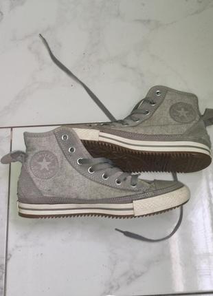 Зимние кеды-ботинки фирмы converse all star chuck taylor.размер 39