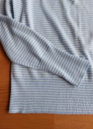 Блакитний м'який светр пуловер у білу полоску, р. 165 фото