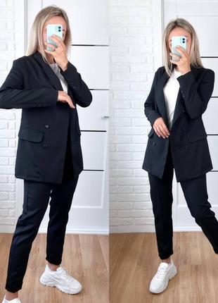 Костюм.
розмір: s, m, l, xl 42,44,46,48.
колір: червоний, чорний, гірчиця, лосось, пудра, морська хвиля, капучино, білий, небесний, тифані.10 фото