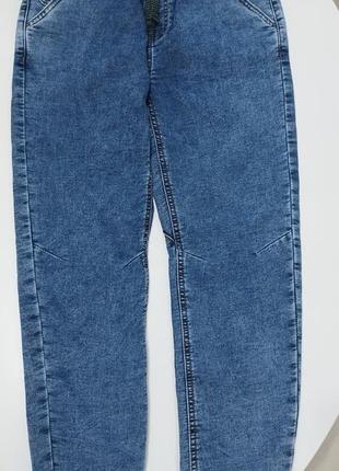 Джинси джогери