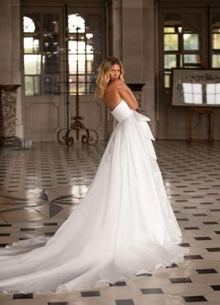 Свадебное платье от дорогого итальянского бренда milla nova.4 фото