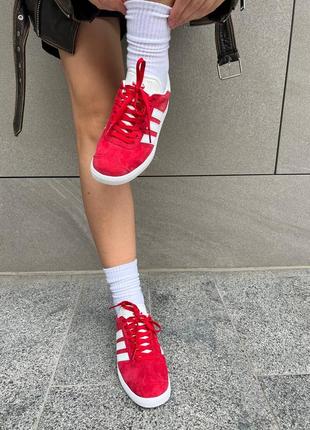 Высокое качество! женские кроссовки adidas gazelle red9 фото