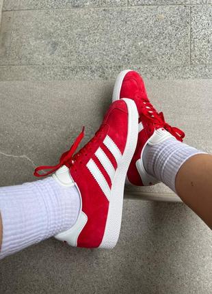 Высокое качество! женские кроссовки adidas gazelle red7 фото