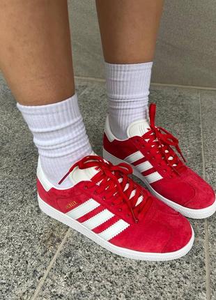 Высокое качество! женские кроссовки adidas gazelle red8 фото