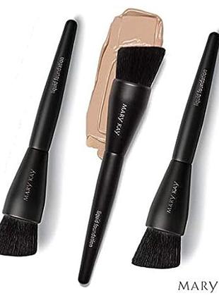 Пензель для тональної основи мері кей