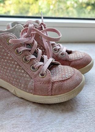 Боточки на девочку superfitt 25 размер