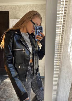 Стильна шкіряна щільна косуха на підкладці