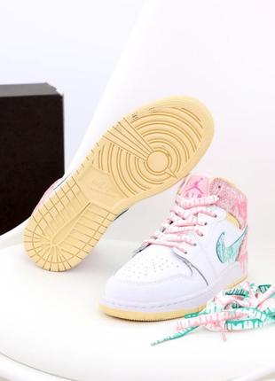 Жіночі кросівки nike air jordan 1 retro ice cream