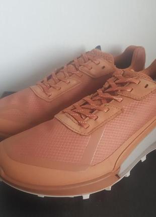 Ecco Incise Urban Slip On.
