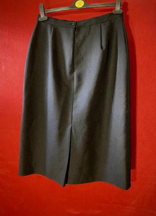Продаю черную юбку debenhams, размер 48/50. высокая талия, идеальна для офиса.4 фото