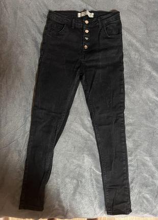 Черные джинсы скинни5 фото