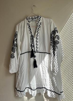 Платье вышитое вышивка
