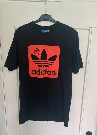 Футболка adidas