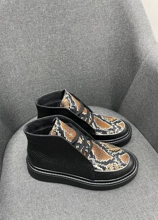 Сапоги женские